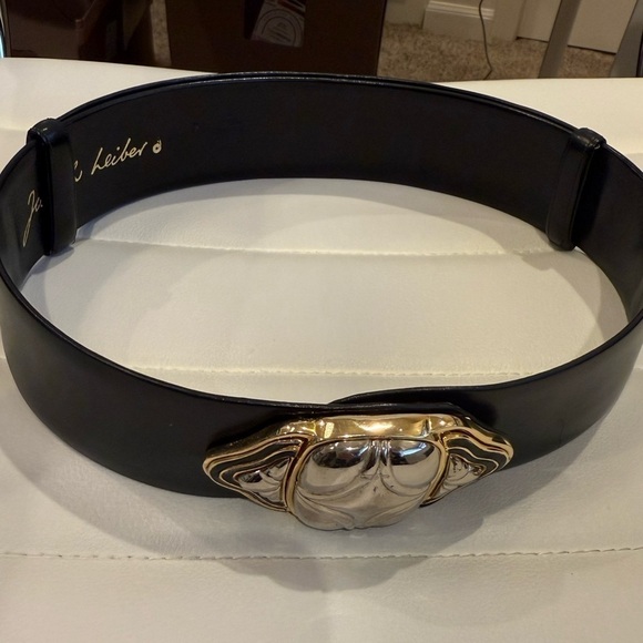 Judith Leiber black leather belt with gold/silver details - Picture 4 of 12